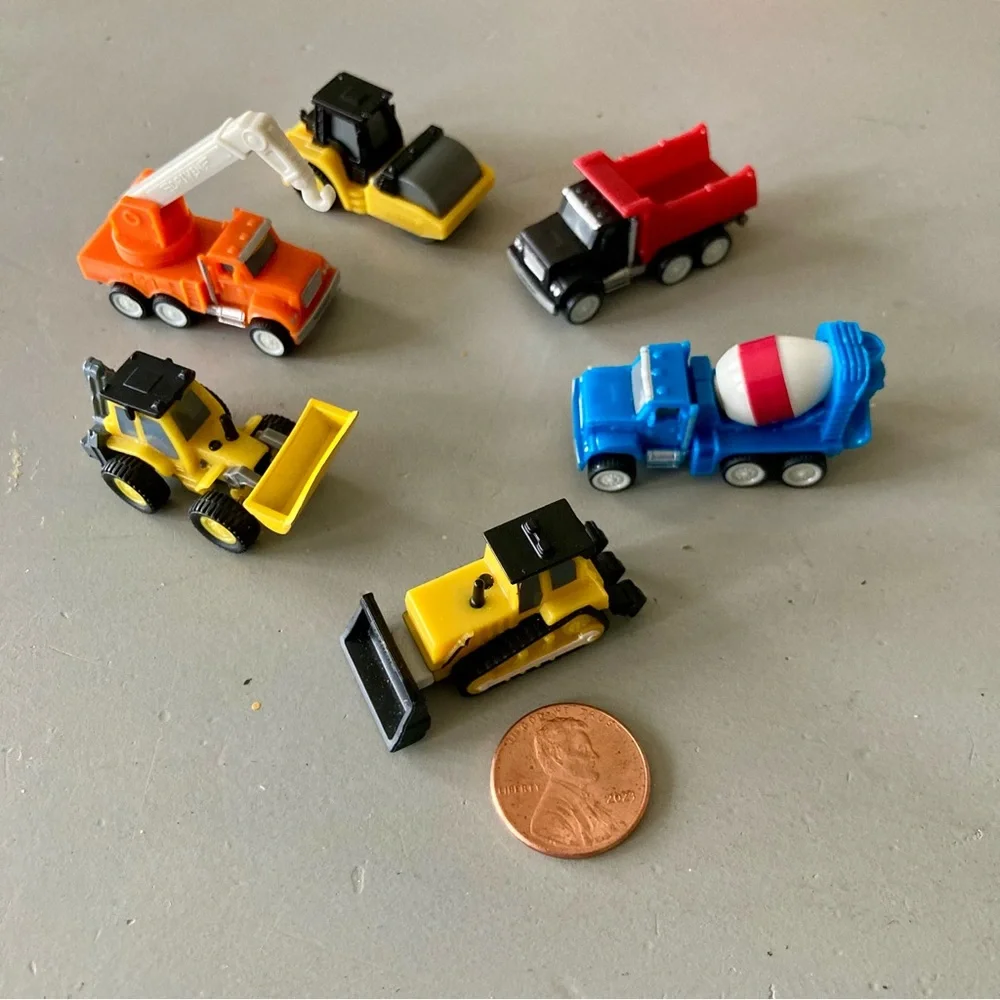 Driven by Battat Construction Crew Playset - Picture 9 of 10